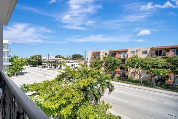 El Bosque At Little Havana, 777 SW 9th Ave #301, Miami, Florida 33130, image 3