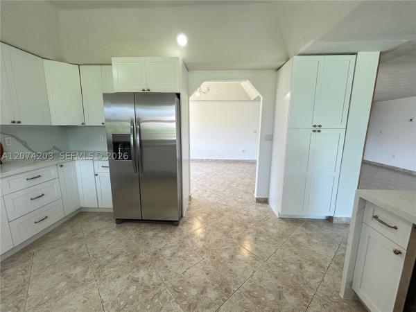 6611 SW 99th Ave, Unincorporated Dade County, Florida 33173, image 3