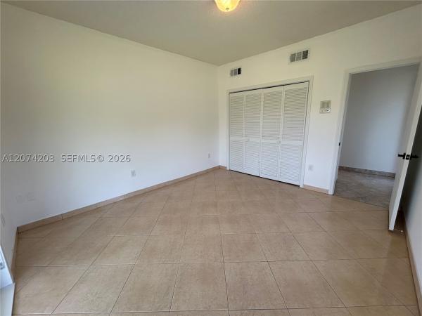 6611 SW 99th Ave, Unincorporated Dade County, Florida 33173, image 2