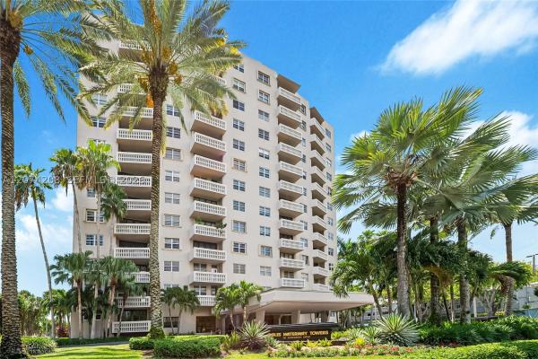 Gables Waterway Towers, 90 Edgewater Dr #PH-11, Coral Gables, Florida 33133, image 2