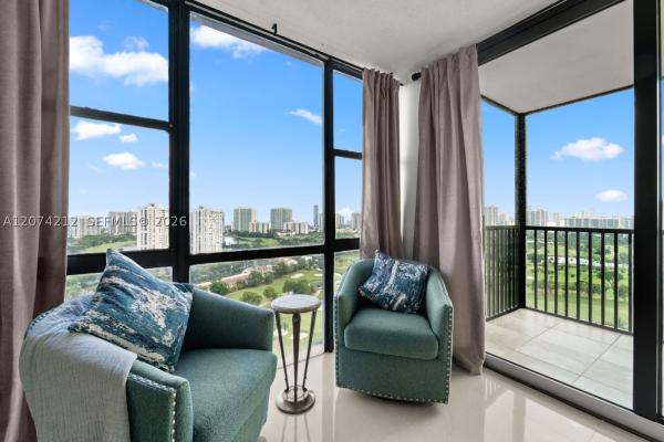 Coronado Tower 3, 20379 W Country Club Dr #2433, Aventura, Florida 33180, image 2