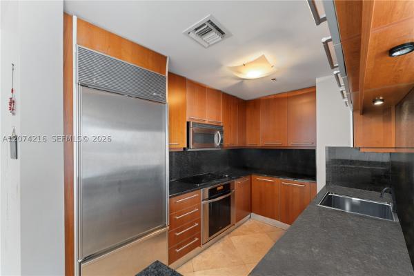 Carbonell, 901 Brickell Key Blvd #2801, Miami, Florida 33131, image 3