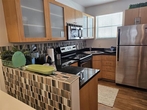751 Collins Ave #3, Miami Beach, Florida 33139, image 1