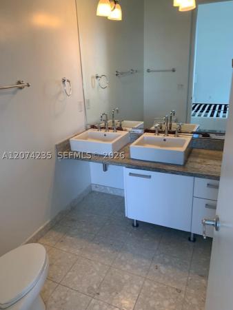 Latitude On The River, 185 SW 7th St #4303, Miami, Florida 33130, image 2