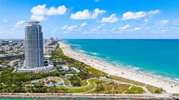 Continuum On South Beach The South Tower, 100 S Pointe Dr #1810, Miami Beach, Florida 33139, image 3