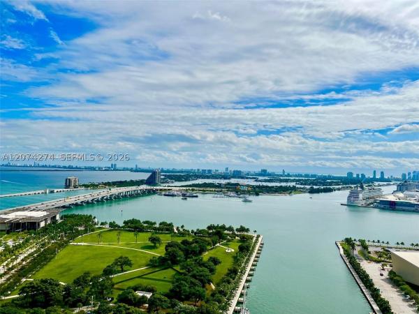 MarinaBlue, 888 Biscayne Blvd #3110, Miami, Florida 33132, image 3