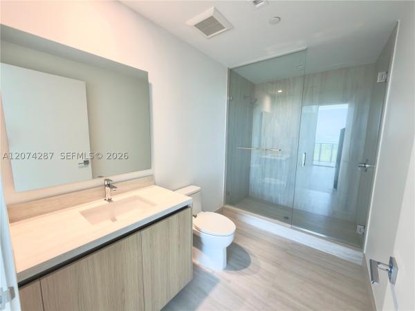 2411 Laguna Cir #1503, North Miami, Florida 33181, image 3