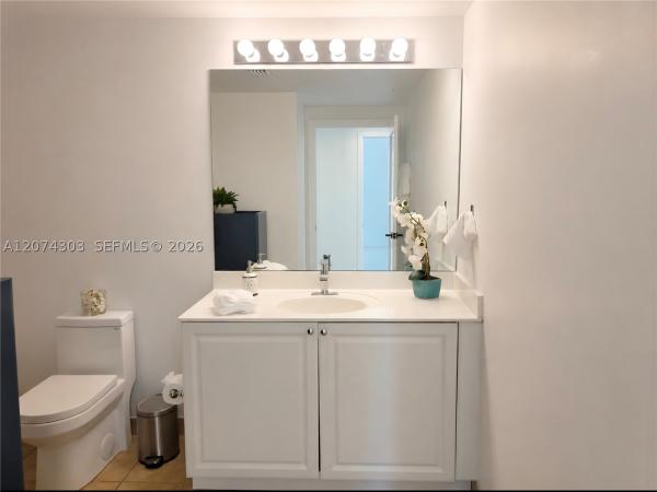 Puerta De Palmas, 888 S Douglas Rd #1108, Coral Gables, Florida 33134, image 3