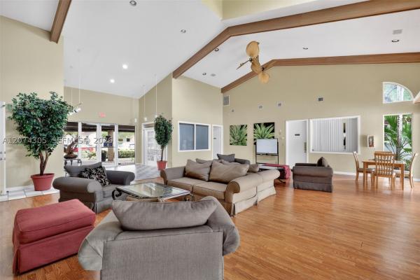 13856 SW 93rd Ln, Unincorporated Dade County, Florida 33186, image 2