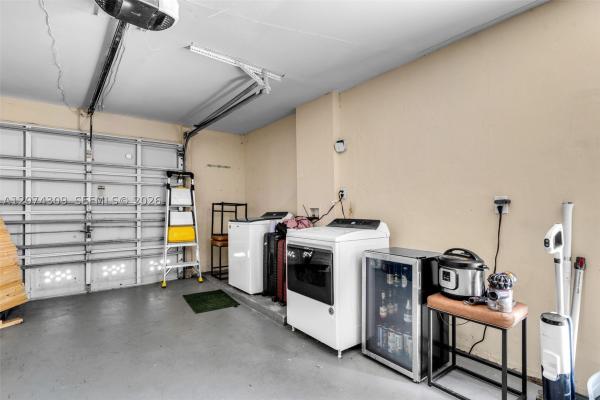 El Portal Residential, 8911 N Miami Ave, El Portal, Florida 33150, image 1