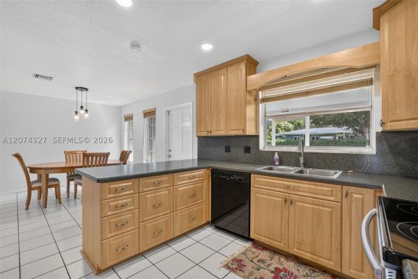 Melaleuca Isles, 148 SW 126th Ave, Plantation, Florida 33325, image 2