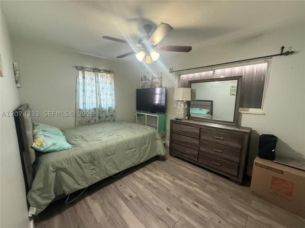 Boulevard Heights, 1201 N 70th Way, Hollywood, Florida 33024, image 3