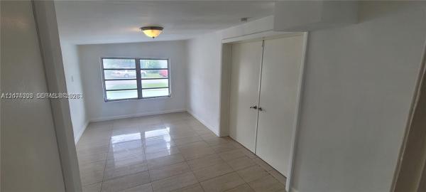 Lake Forest, 4100 SW 36th St, West Park, Florida 33023, image 3