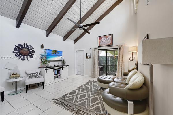7762 SW 99th St #10, Unincorporated Dade County, Florida 33156, image 2