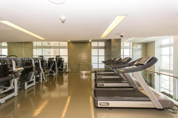 Trump Royale, 18201 Collins Ave #4409, Sunny Isles Beach, Florida 33160, image 3