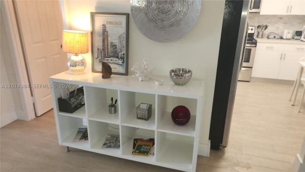 Arlen House West, 500 Bayview Dr #1725, Sunny Isles Beach, Florida 33160, image 2