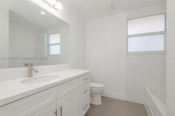 The Dania Place, 555 E Dania Beach Blvd #9, Dania Beach, Florida 33004, image 3