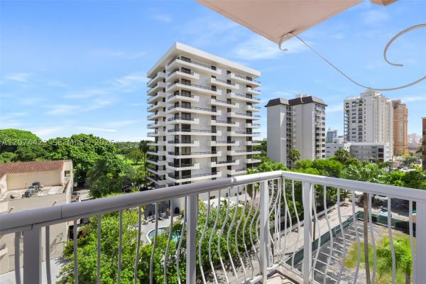 The Biltmore Regent, 721 Biltmore Way #601, Coral Gables, Florida 33134, image 2