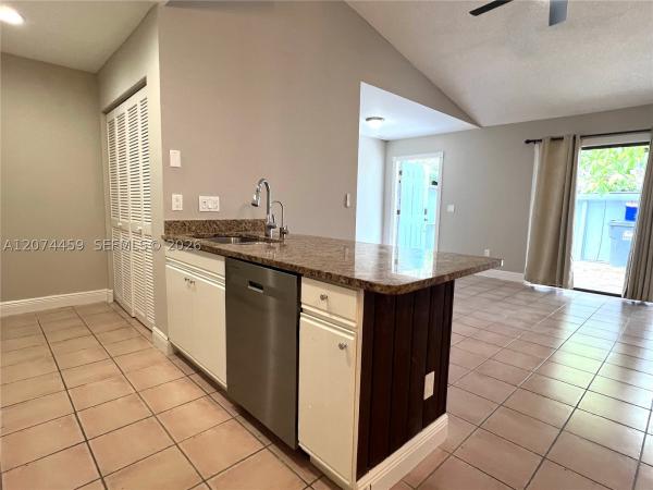 Sugar Pond Manor, 1077 Goldenrod Rd, Wellington, Florida 33414, image 3