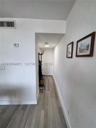 Keystone Towers, 2000 NE 135th St #609, North Miami, Florida 33181, image 2