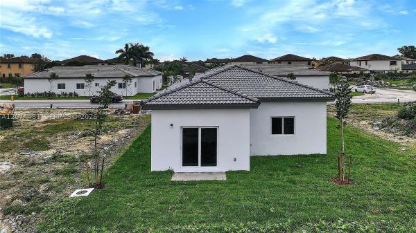 24062 SW 116th Ct, Unincorporated Dade County, Florida 33032, image 2