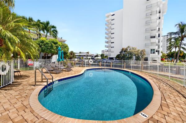 Acqua Camino, 1705 N Riverside Dr #2, Pompano Beach, Florida 33062, image 2