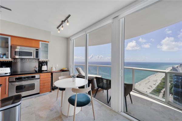 Miami Beach, Florida 33141, image 3