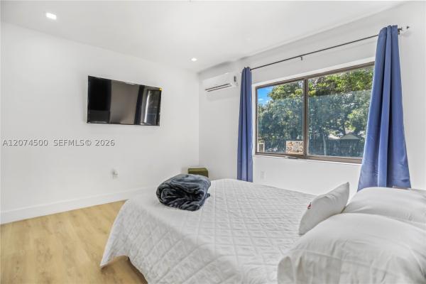 Jewell Heights, 1040 NW 35th St, Miami, Florida 33127, image 2
