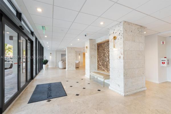 Shore Club, 1905 N Ocean Blvd #3D, Fort Lauderdale, Florida 33305, image 2
