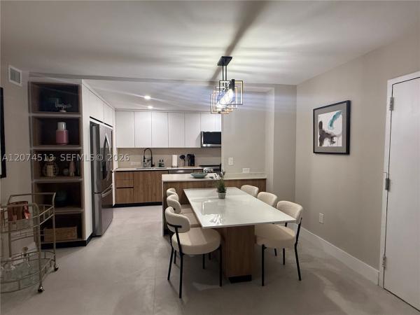 Boston Plaza, 6801 Indian Creek Dr #207, Miami Beach, Florida 33141, image 1