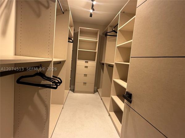 Boston Plaza, 6801 Indian Creek Dr #207, Miami Beach, Florida 33141, image 3