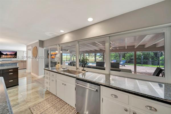 Plantation Golf Estates, 560 W Tropical Way, Plantation, Florida 33317, image 3