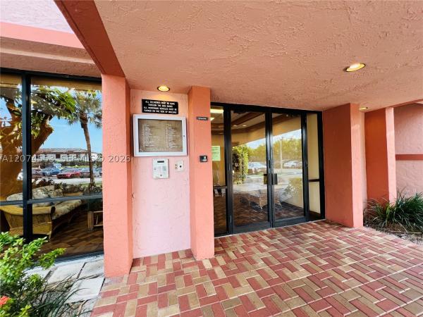 20860 San Simeon Way #205-6, Unincorporated Dade County, Florida 33179, image 3