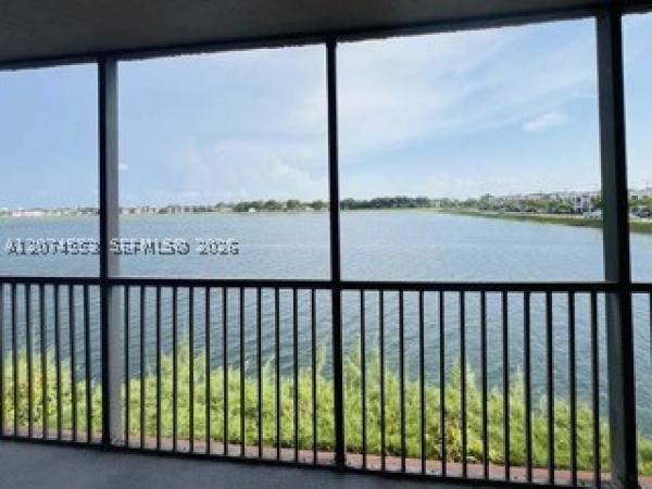 20860 San Simeon Way #205-6, Unincorporated Dade County, Florida 33179, image 2