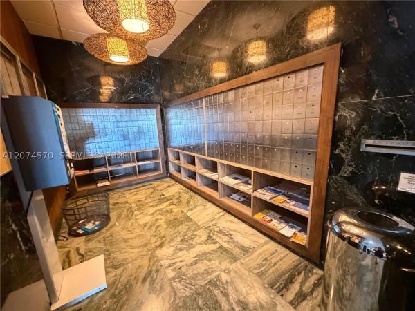 Arlen House West, 500 Bayview Dr #1231, Sunny Isles Beach, Florida 33160, image 2