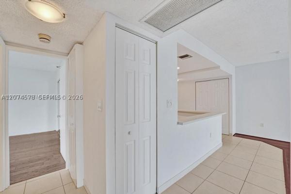 Waterview 1, 20505 E Country Club Dr #938, Aventura, Florida 33180, image 3
