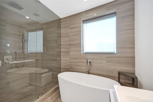 Echo Aventura West, 3250 NE 188th St #501, Aventura, Florida 33180, image 2