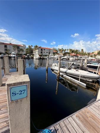 Uptown Marina Lofts, 3029 NE 188th St #416, Aventura, Florida 33180, image 2