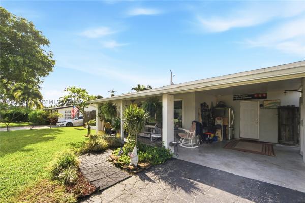Cresthaven, 1540 NE 34th St, Pompano Beach, Florida 33064, image 2