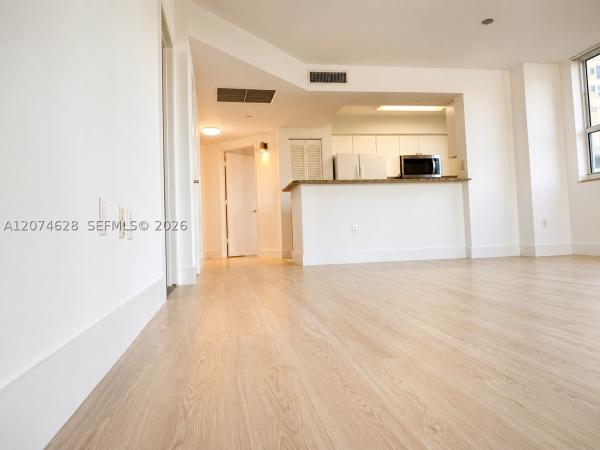 Turnberry On The Green, 19501 W Country Club Dr #408, Aventura, Florida 33180, image 1