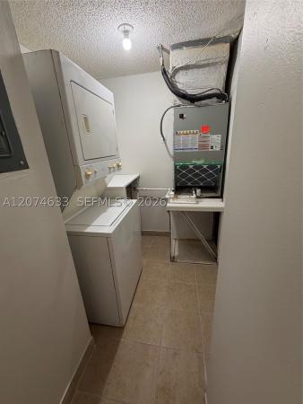Greenglades, 8429 Forest Hills Dr #202, Coral Springs, Florida 33065, image 3