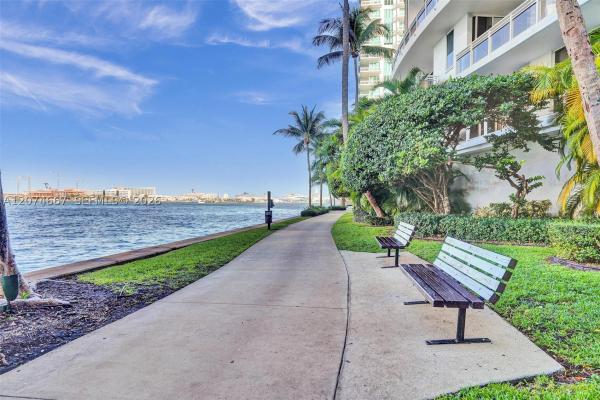 Carbonell, 901 Brickell Key Blvd #2302, Miami, Florida 33131, image 1