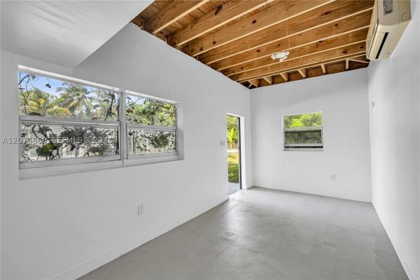 Holiday Estates, 7480 SW 122nd St, Pinecrest, Florida 33156, image 1