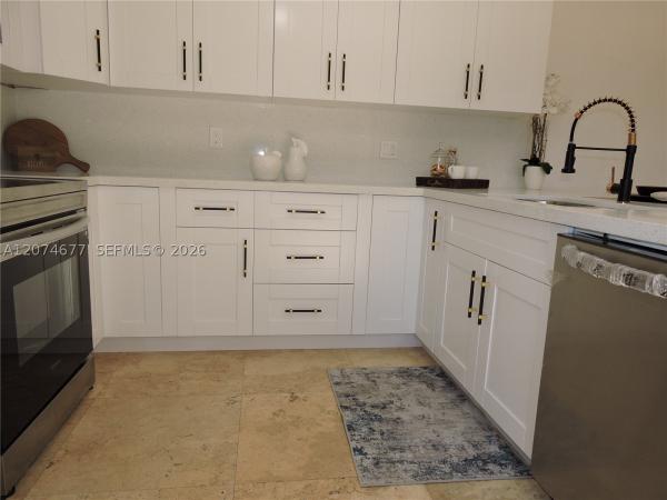Village At Lake Pine, 1316 SW 118th Ter, Davie, Florida 33325, image 1
