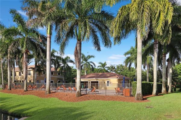Vaquero Trails, 12365 S Village Cir, Davie, Florida 33325, image 2