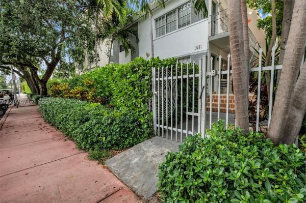 Lincoln Place, 1551 Michigan Ave #12, Miami Beach, Florida 33139, image 3