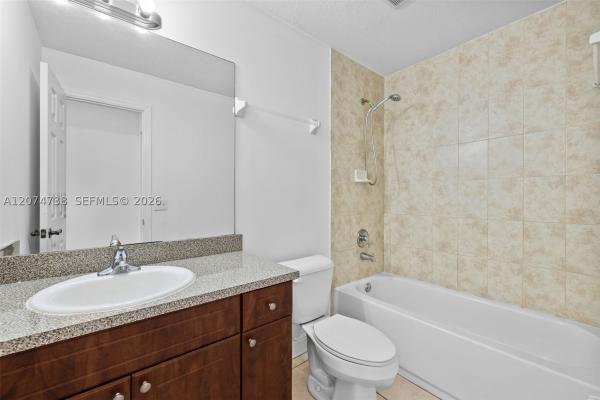 2453 W 78th St #102, Hialeah, Florida 33016, image 2