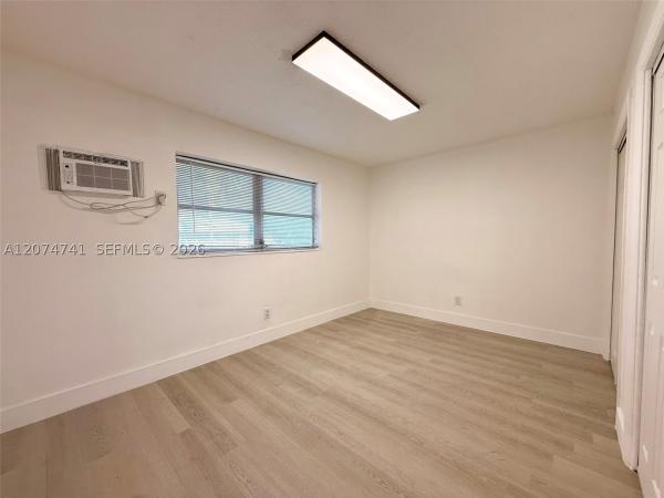 Hallandale Park, 908 SW 2nd Ave #1-2, Hallandale Beach, Florida 33009, image 1