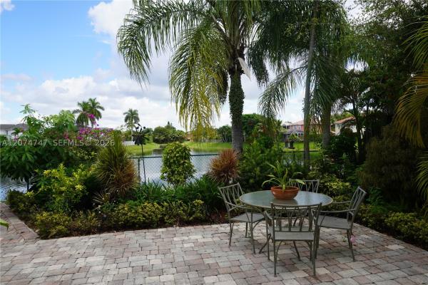16461 SW 103rd Ter, Unincorporated Dade County, Florida 33196, image 2
