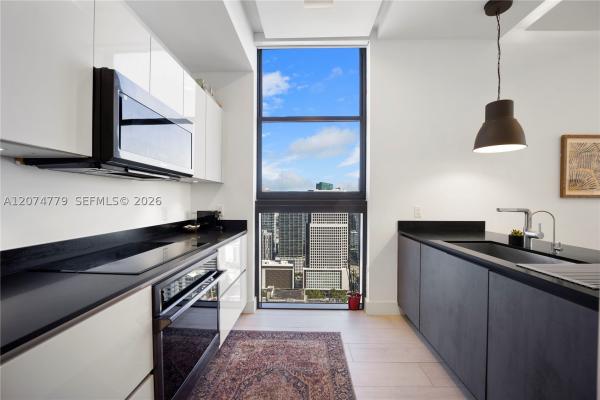 1010 Brickell, 1010 Brickell Ave #4701, Miami, Florida 33131, image 3
